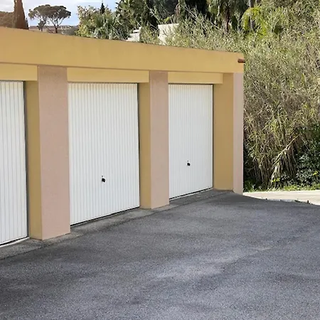 Studio Climatise Avec Grande Terrasse Pres De La Mer - Fr-1-677-51 Lejlighed